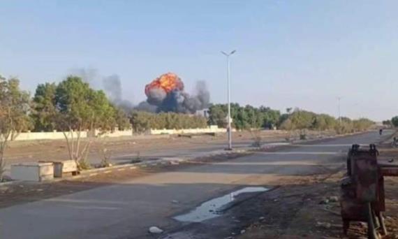 غارات لطيران العدوان الأمريكي البريطاني على الحديدة